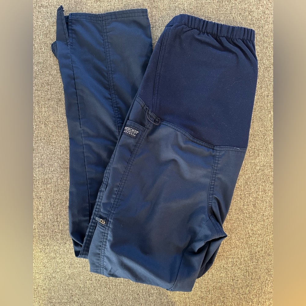 Cherokee Maternity Scrub Pants in Navy - Size Medium